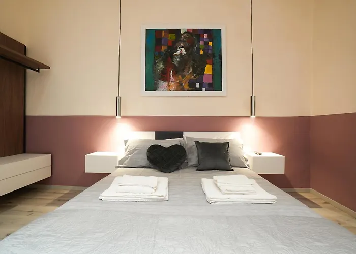 300m Dal Duomo - Due Magnifici Moderni * 摩德纳