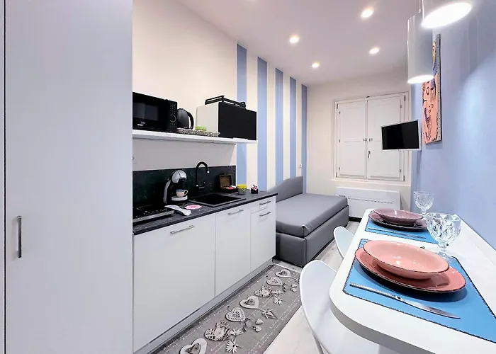 公寓 300m Dal Duomo - Due Magnifici Moderni 摩德纳